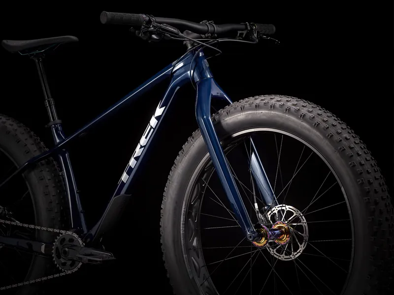 Trek Farley 9.6 Mountain Bike in Blue-4